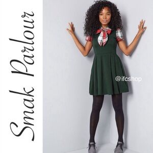 ModCloth Smak Parlour Your Zest Bet A Line Dress In Hunt Green